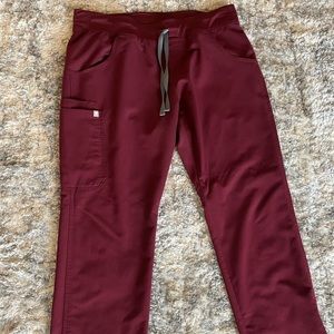 FIGS burgundy kade cargo scrub pant size large